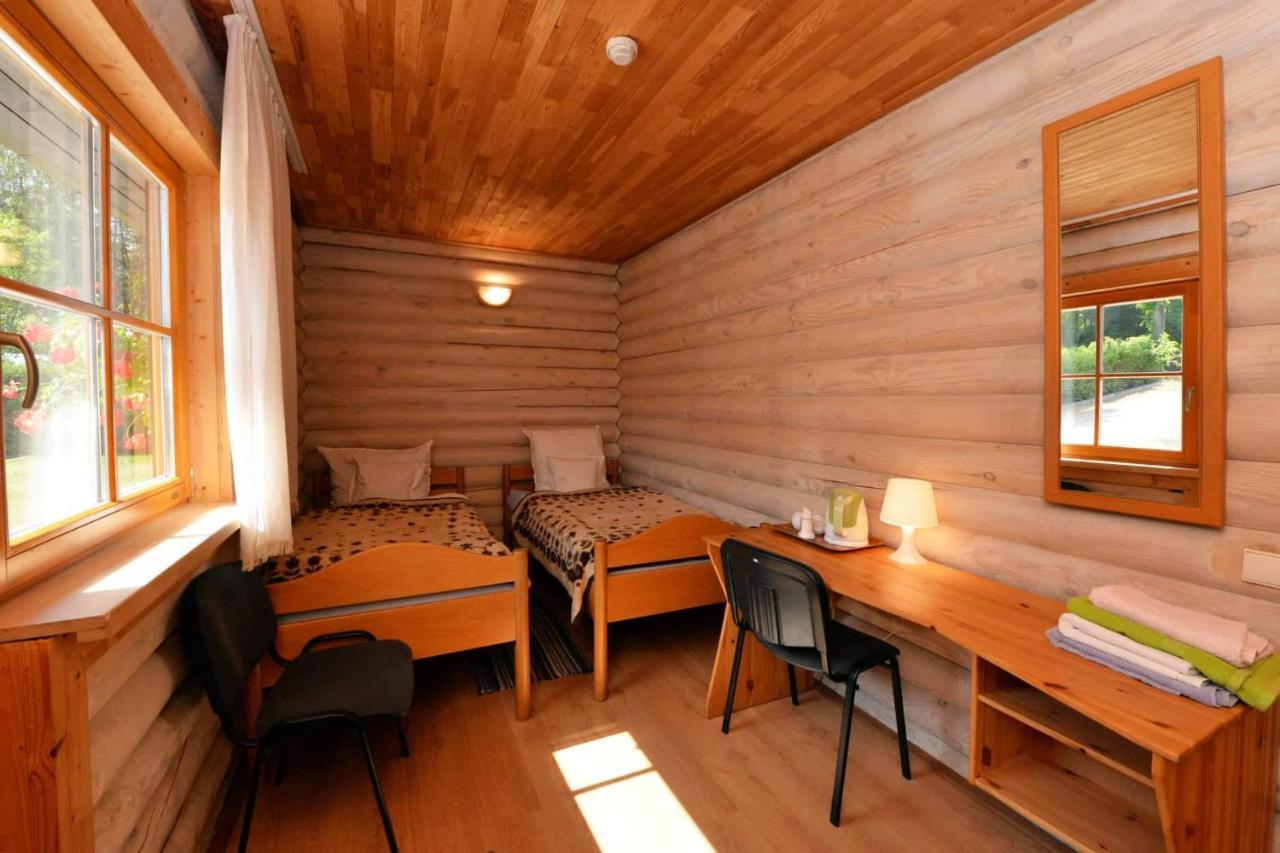 Karolio Sodyba Paluseje Exterior foto